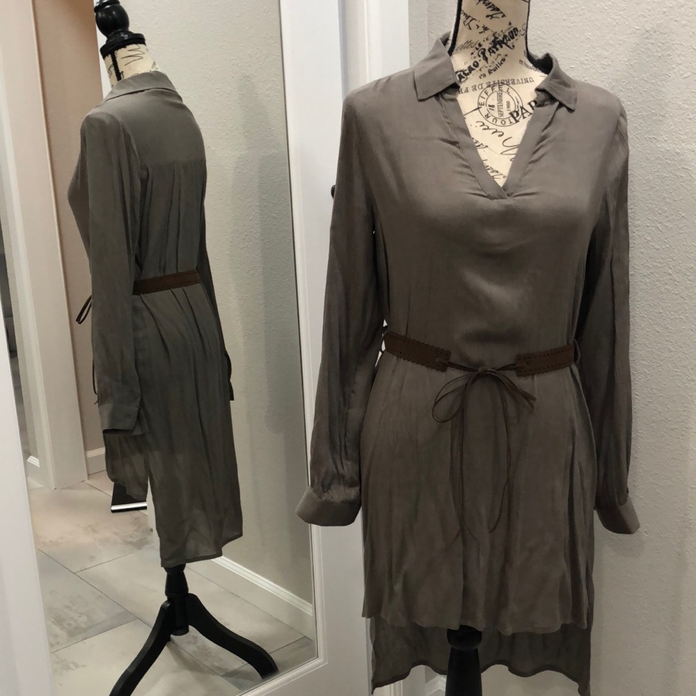 Dress with belt